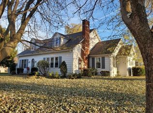 22 Tilley Ln, Hoosick Falls, NY 12090