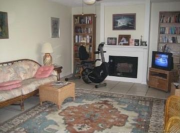 4th image of 1112 11th Ct