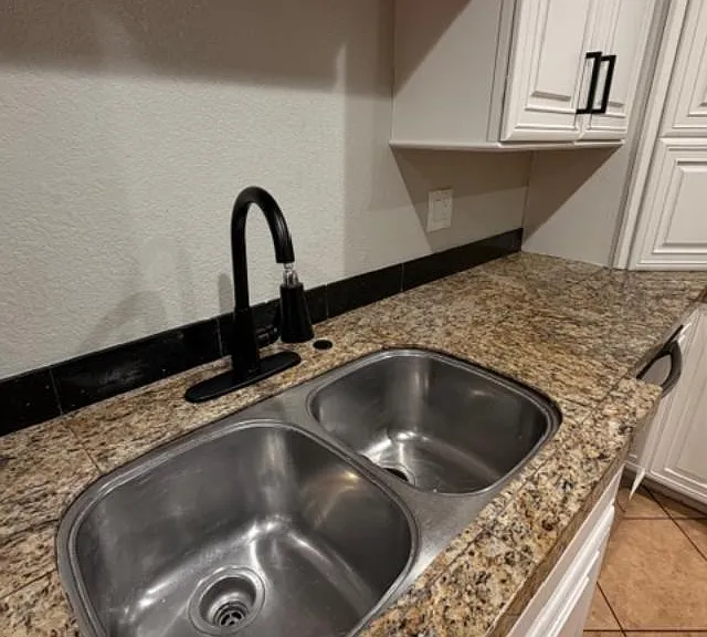 7500 E Deer Valley Rd #15 — Photo 7