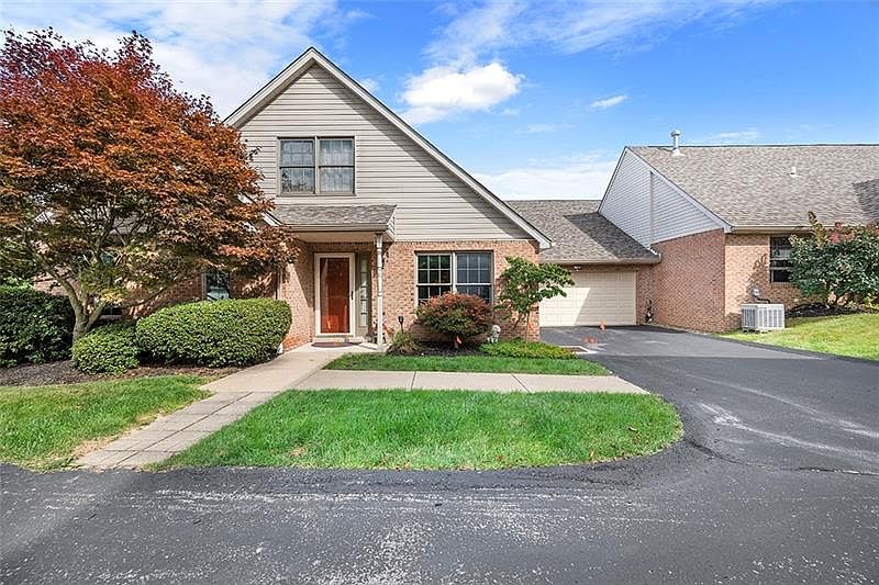 211 Woodcrest Dr N, Coraopolis, PA 15108 | Zillow