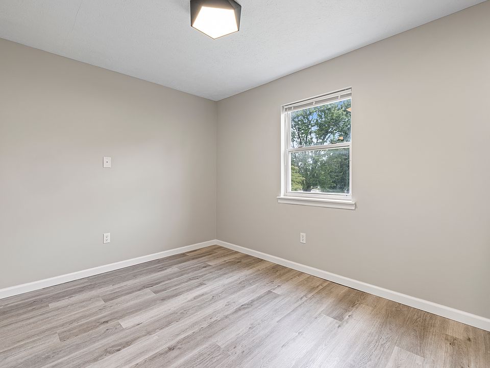 Dining area for kitchen