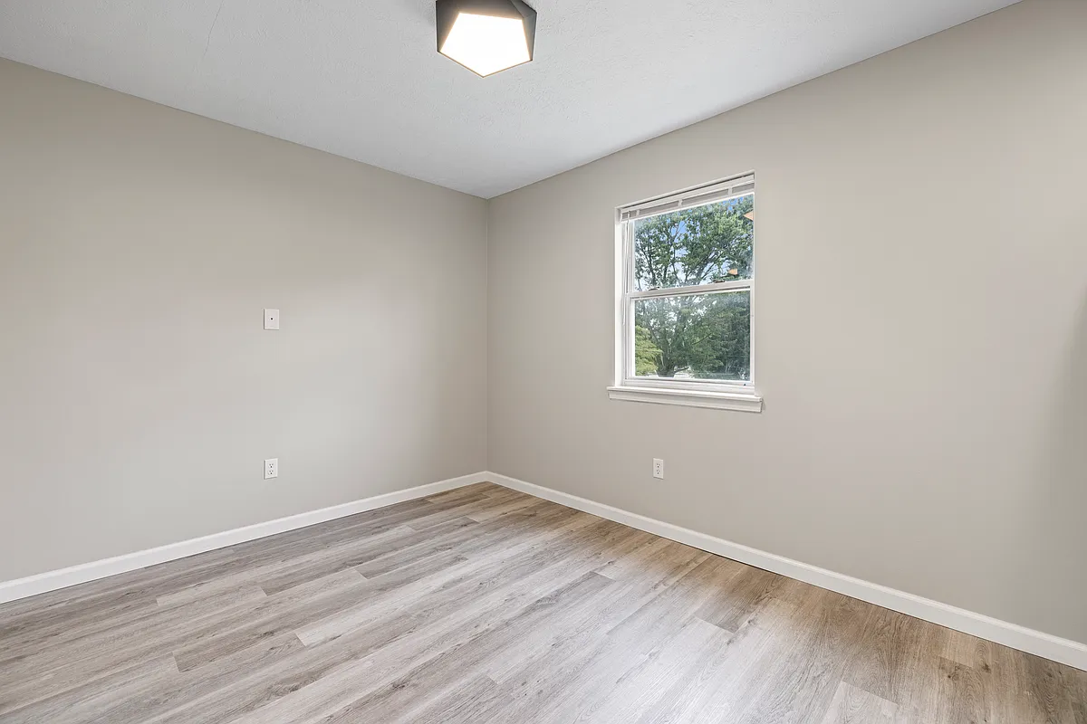 Building Photo - 1064 Willowdale Rd #H