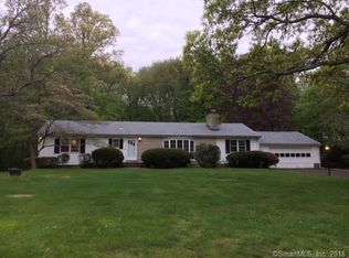 172 Englewood Dr, Orange, CT 06477