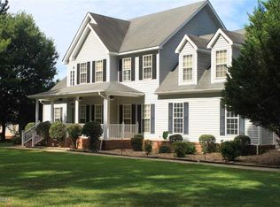 217 Clinton Crossing Dr, Gray, GA 31032