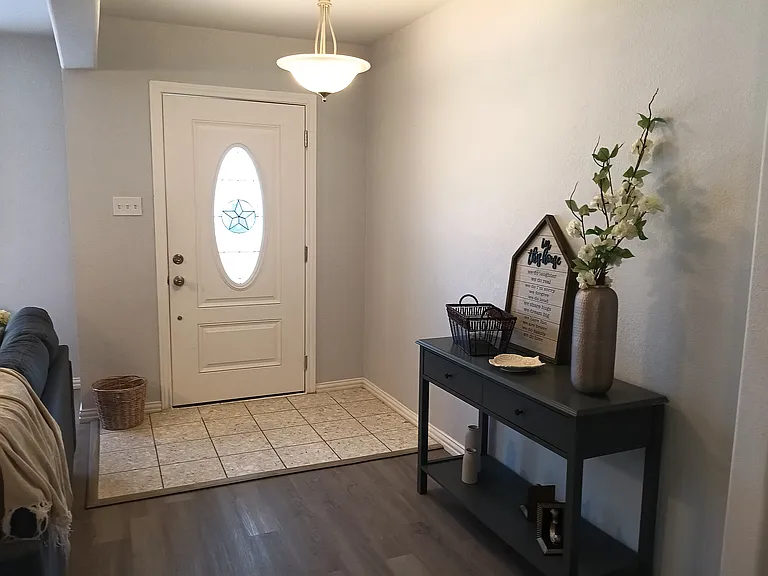 Entry area
