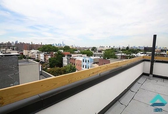 3rd image of 66 Pulaski St #06A