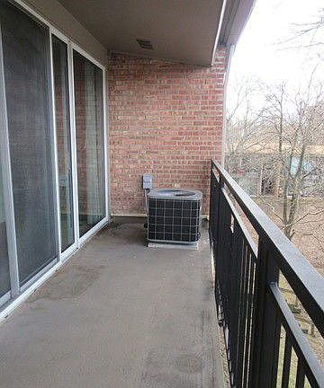 4th image of 6006 E Lake Dr APT 3C