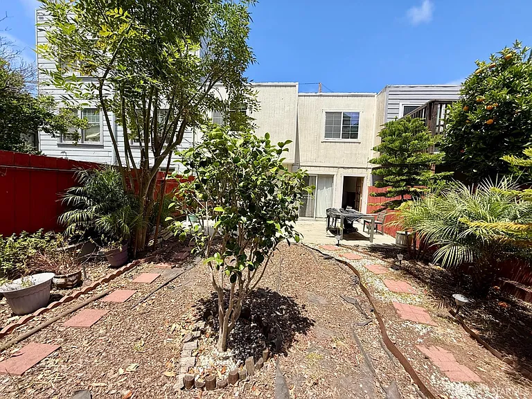 3281 Cesar Chavez St #3281 — Photo 17