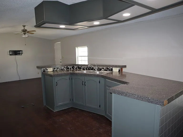 1300 N Sandpiper Rd #19 — Photo 3