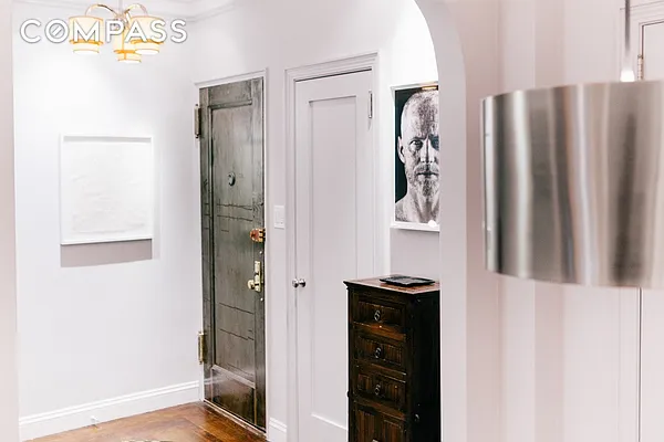 Sold by Compass | media 14