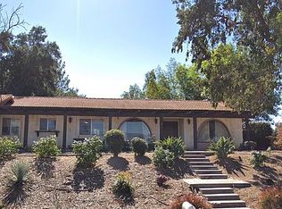 30655 Los Altos Dr, Redlands, CA 92373