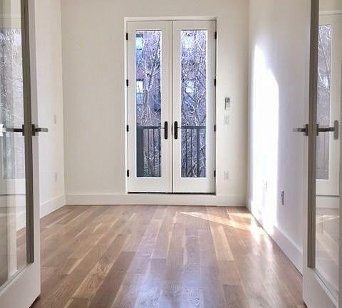 3rd image of 80 Winthrop St #2A