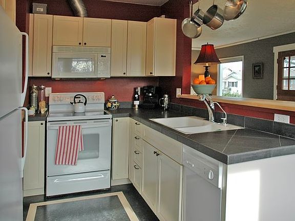 Open Kitchen
