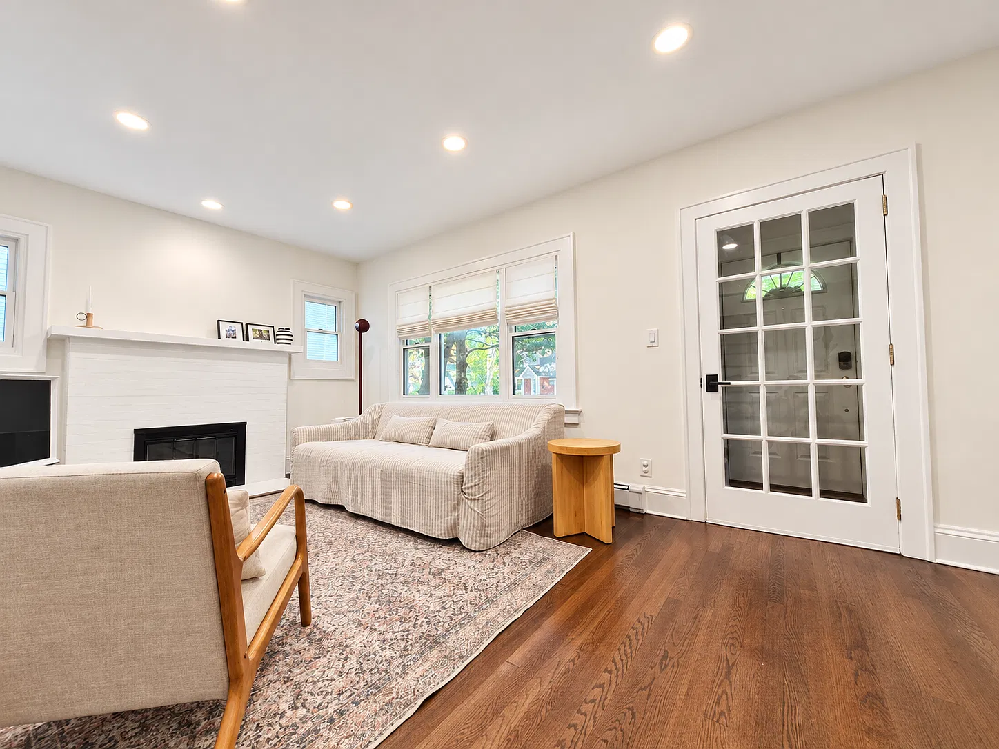 3 bed, 2.5 bath, 1500 sqft, $5,000 — Photo 4