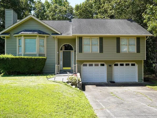 18 Azalea Dr SE, Cartersville, GA 30121