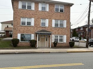 518 Ridge Rd APT 3, Lyndhurst, NJ 07071