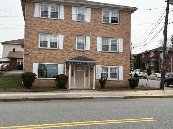 518 Ridge Rd APT 3