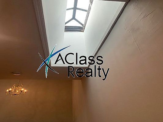 4th image of 30-71 Steinway St #3LEFT
