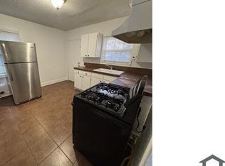 415 6th Ave N APT B, Texas City, TX 77590