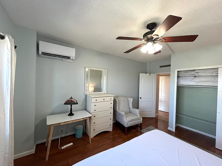 880 Mandalay Ave #802 — Photo 50