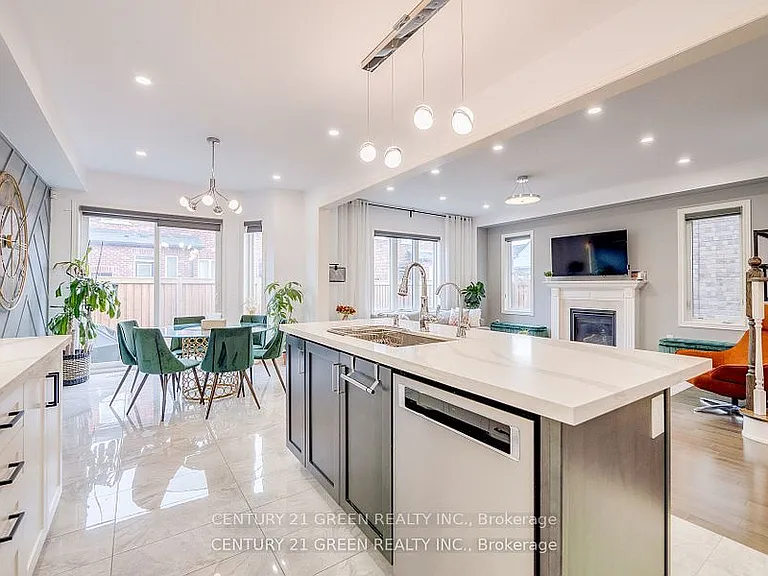 86 Colville Pl — Photo 15
