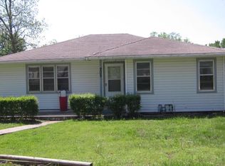 205 W Laurel St, Sedan, KS 67361