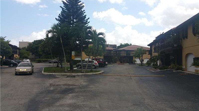 2nd image of 1671 SW 122nd Ct #E108