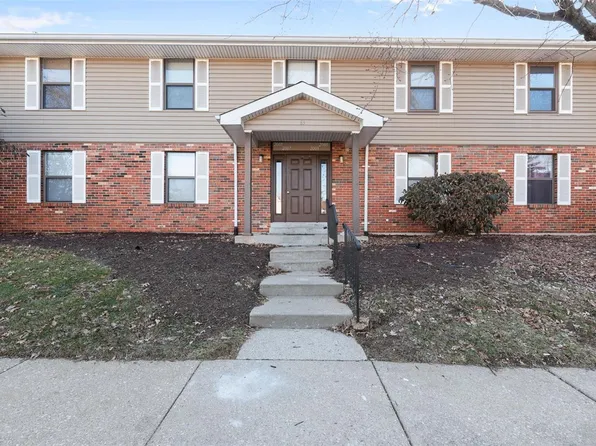 2005 New Sun Dr, Florissant, MO 63031