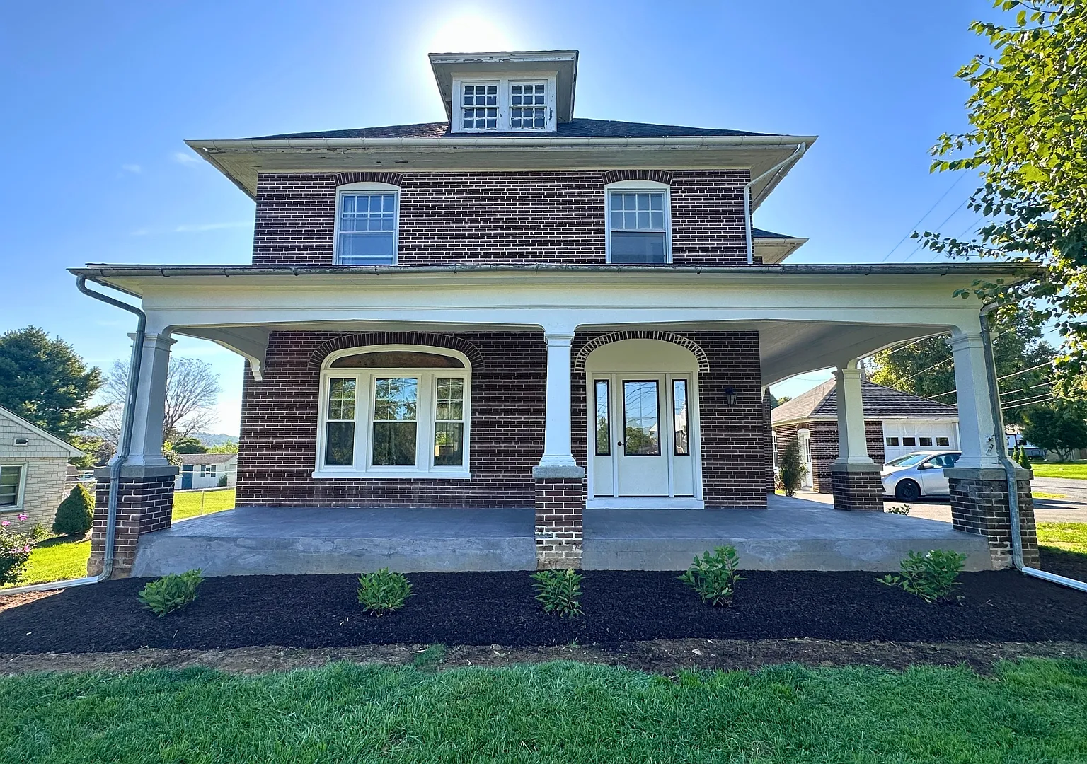 4 bed, 1.5 bath, 1736 sqft, $1,895 — Photo 1