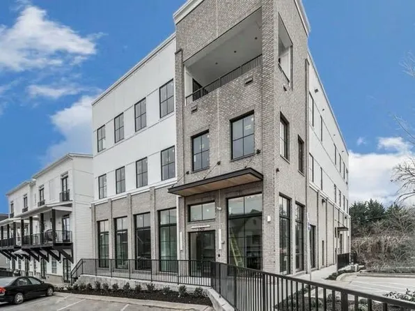150 Fowler St #300, Woodstock, GA 30188