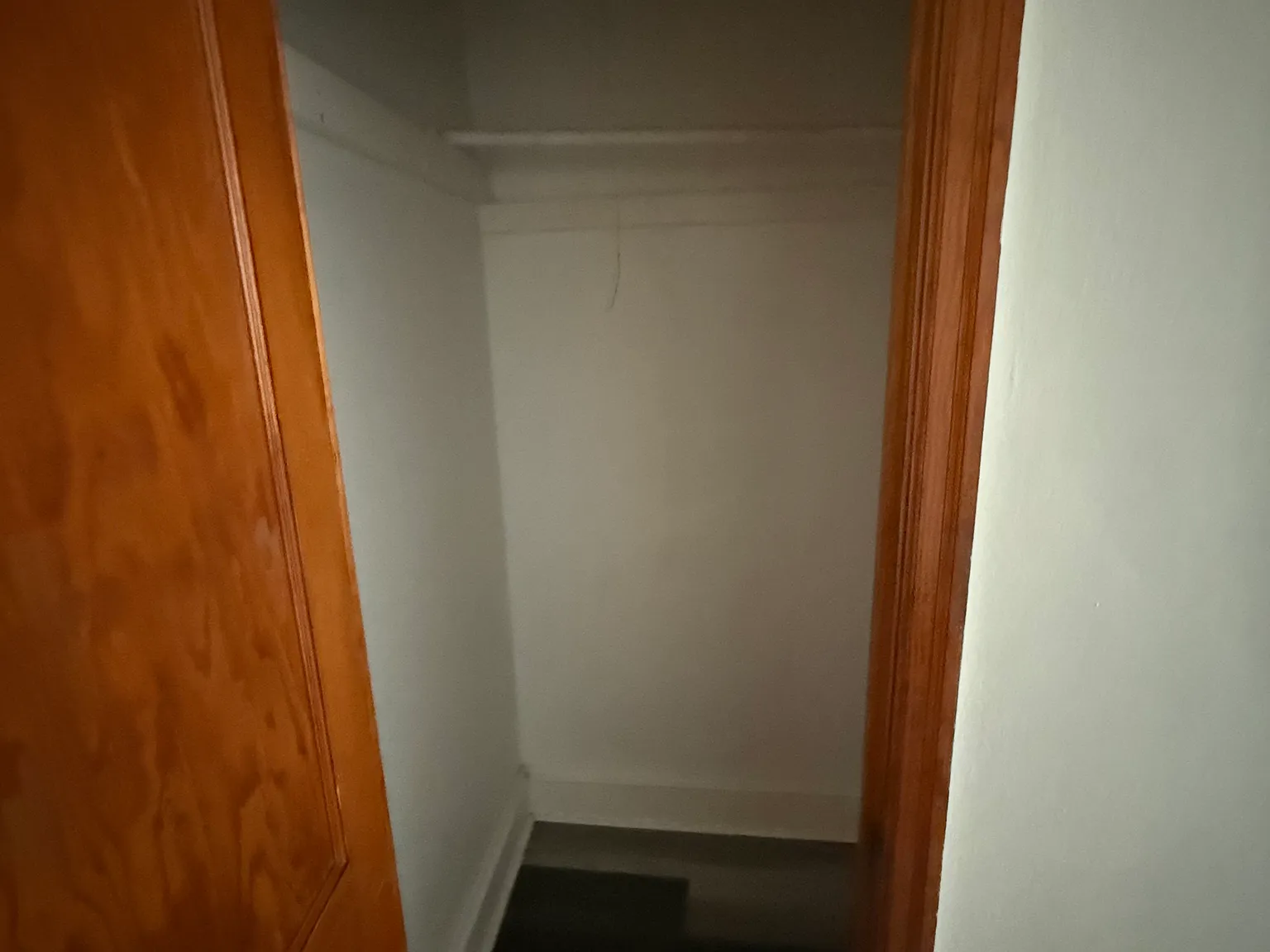 2 bed, 1000 sqft, $1,025 — Photo 4