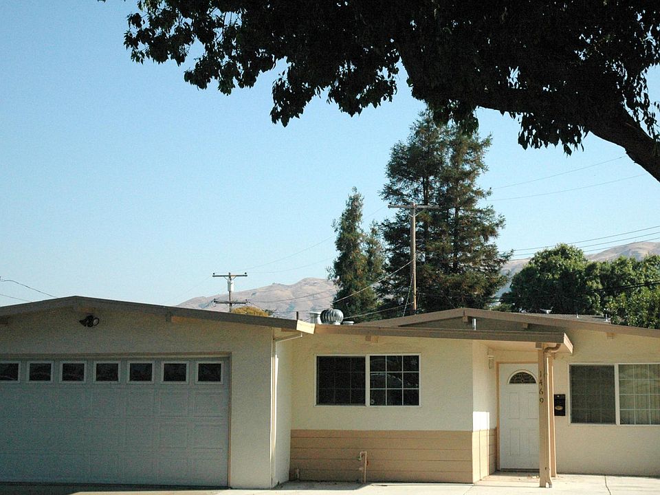 1st image of 1469 Canton Dr