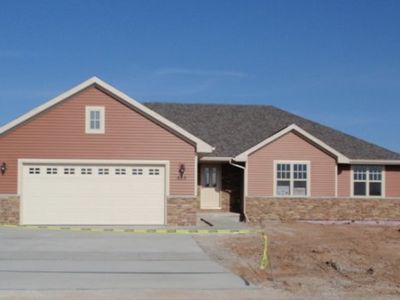 665 Pebblestone Cir, Oneida, WI, 54155