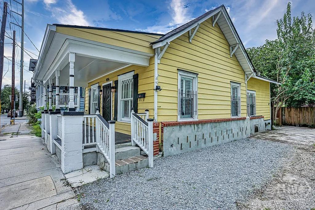 3 bed, 2.0 bath, 839 sqft, $3,500 — Photo 4
