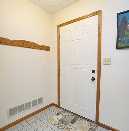 3rd image of 6319 Shannon Dr