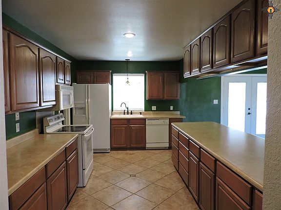 5th image of 2308 Northglen Dr