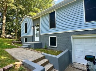 141 Lauren Ct, Gastonia, NC 28056