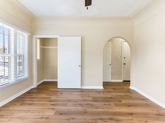 4th image of 1324 Peterson Ave APT 1