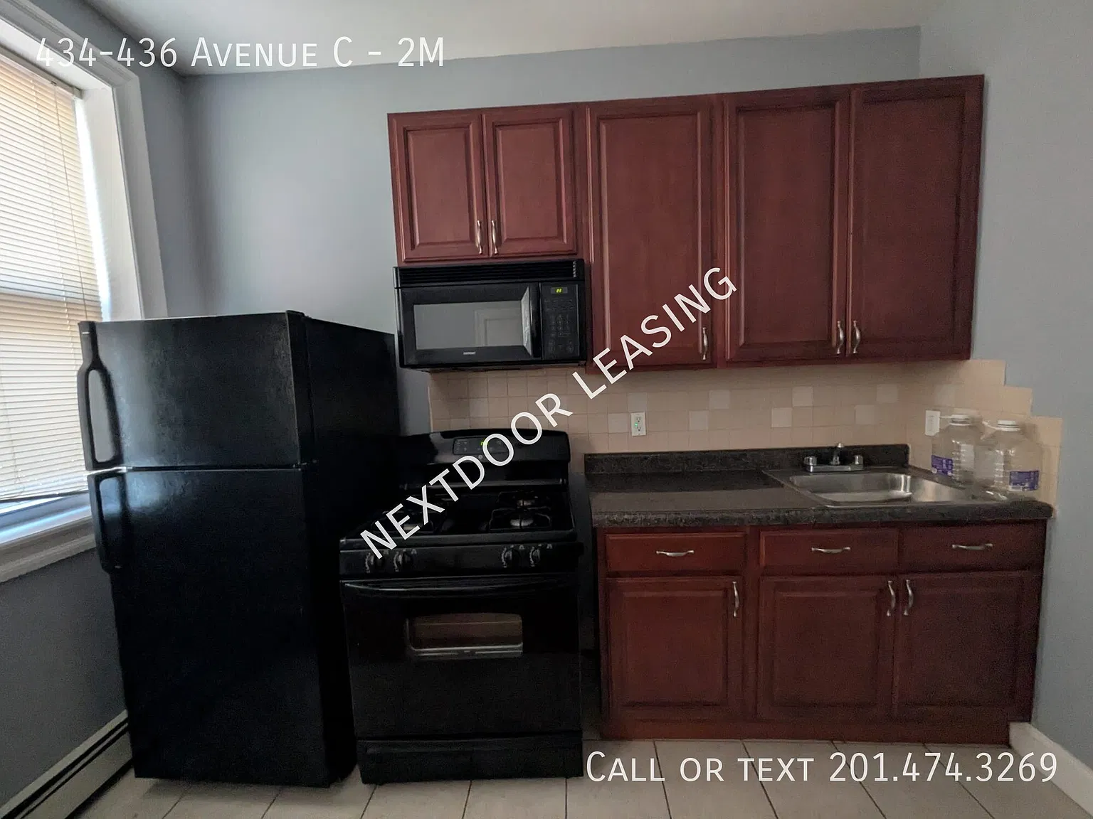 434-436 Avenue C — Photo 1