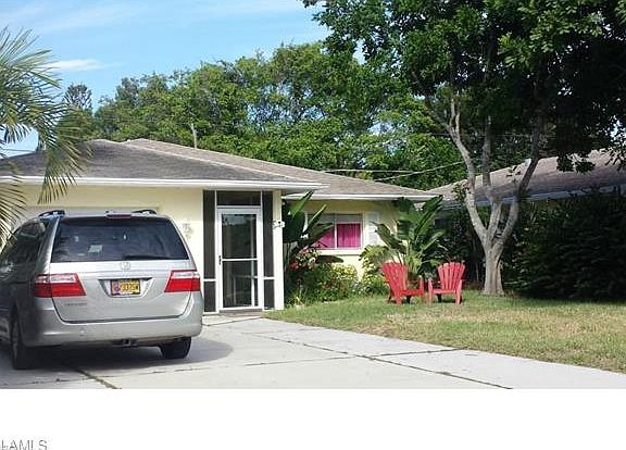 2nd image of 713 103rd Ave N