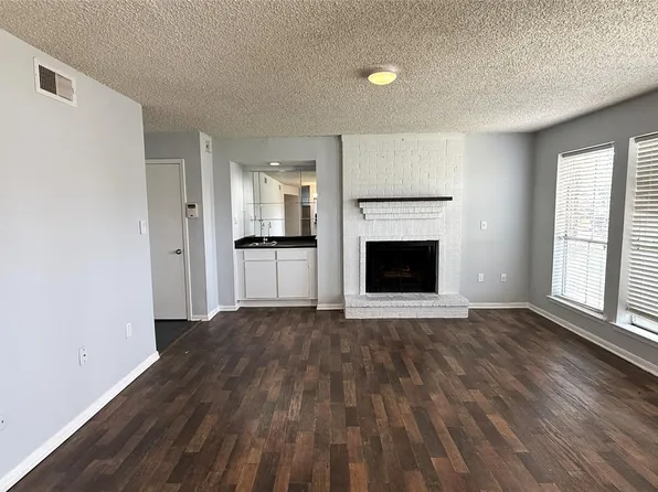 250 El Dorado Blvd APT 103, Webster, TX 77598