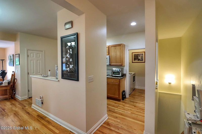5th image of 4 Krug Place