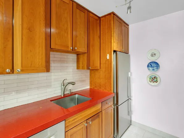 2500 Johnson Avenue image 14 of 53