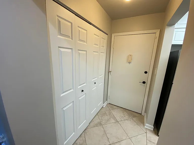 7410 Brookdale Dr #112 — Photo 5