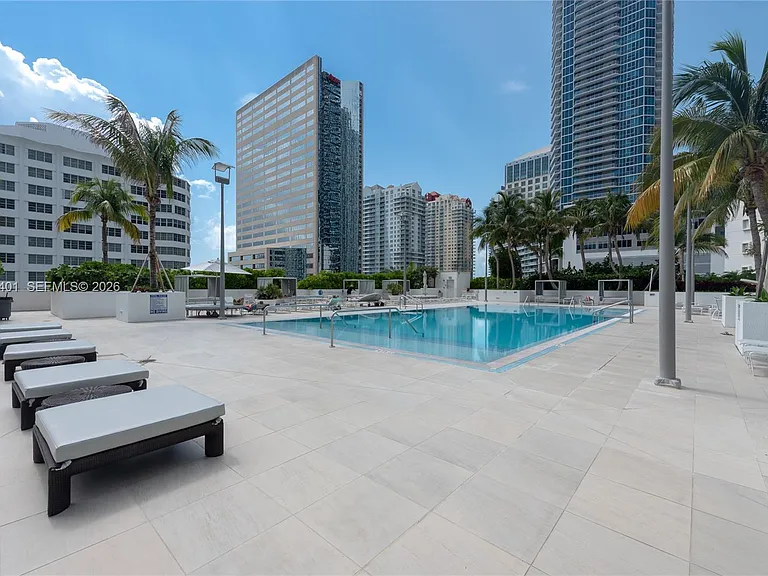 950 Brickell Bay Dr #4403 — Photo 8