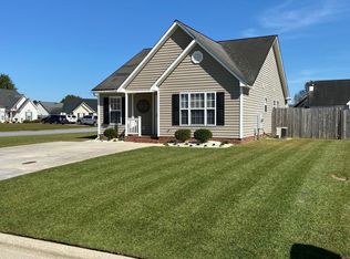 306 Trey Ct, Winterville, NC 28590