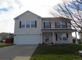 208 Zander Woods Ct, Mount Holly, NC 28120