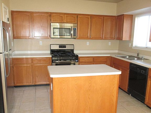 4th image of 7413 Luz De Lumbre Ave