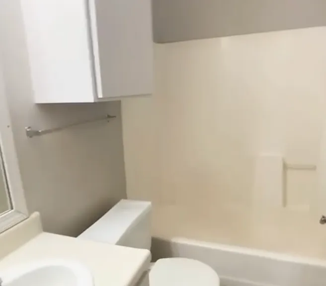 Cimarron Apartments — Photo 18