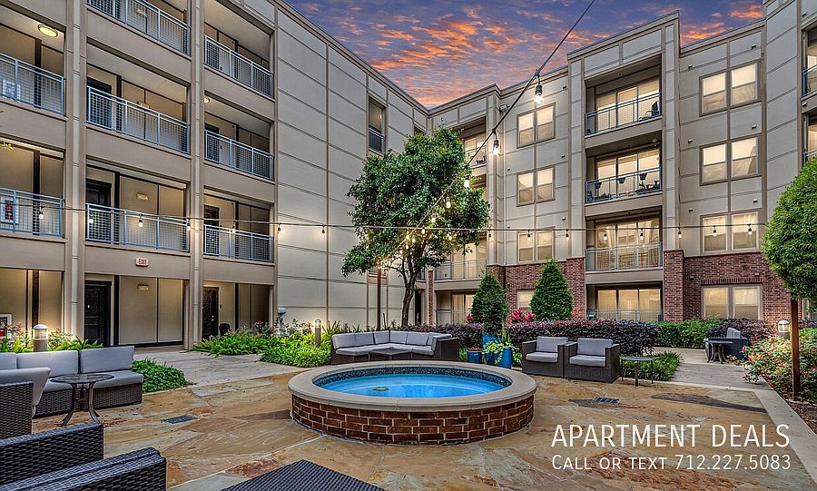 1st image of 147 Heights Blvd #208